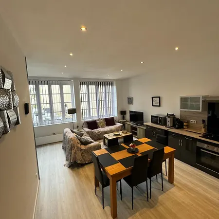 2 Vue Du Chateau D'excideuil Lejlighed *